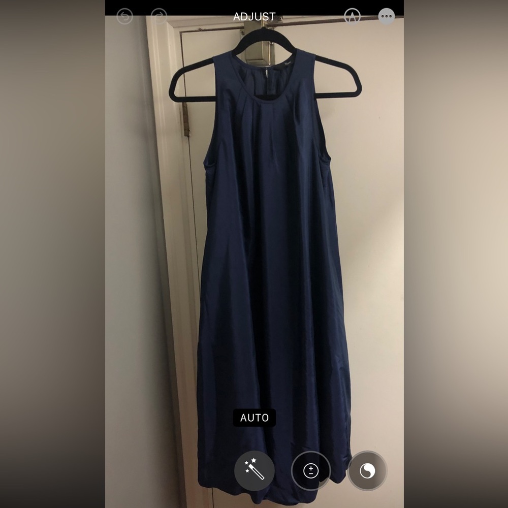 Roni Medium Bubble dress